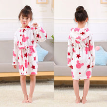 Load image into Gallery viewer, Cartoon Children&#39;s Robe Flannel Baby Bathrobe Long Sleeve Hooded Kids Bath Robe Lovely Animal Child Boy Girls Robes Kids Clothes